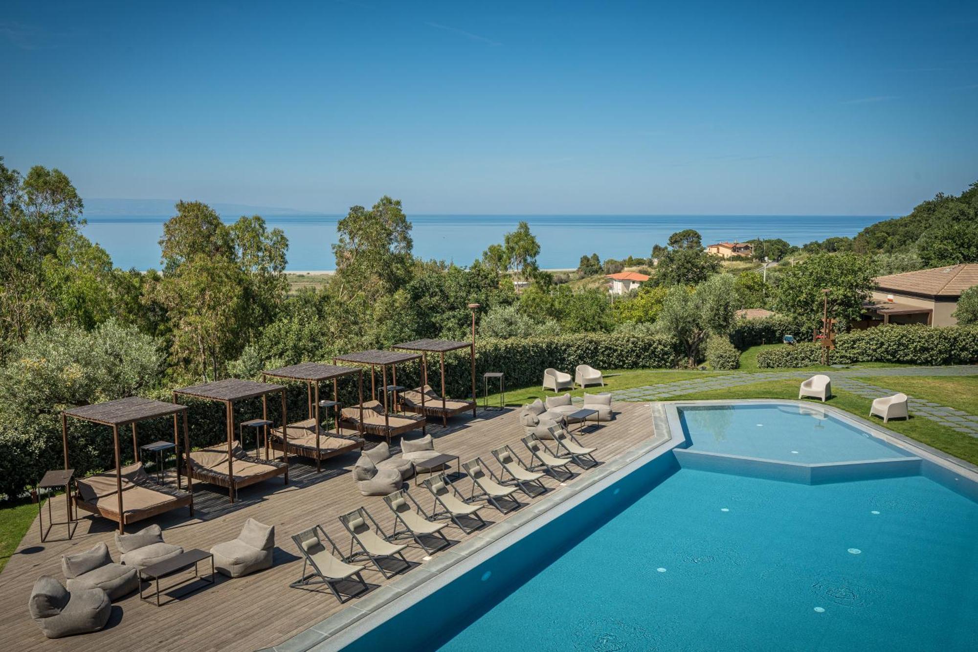 Hang Loose Cottage Hotel & Resort 4 Stelle Gizzeria Calabria Εξωτερικό φωτογραφία